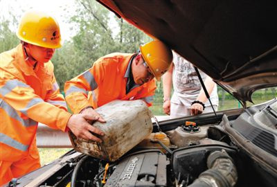 丁青额尔古纳道路救援